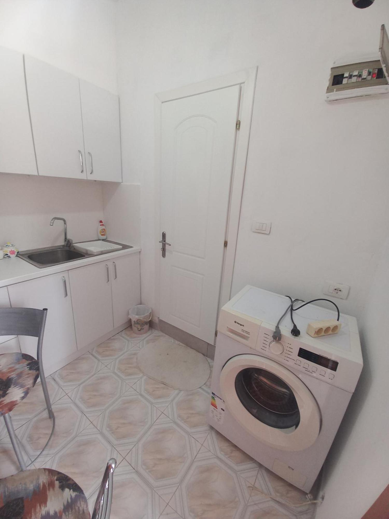Aleko Guest House Gjirokastër Екстериор снимка